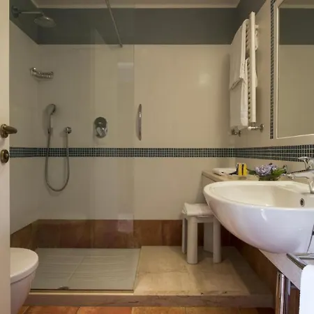 Tranquil Lantana 2 Bedroom Sleeps 7 Free Wifi *